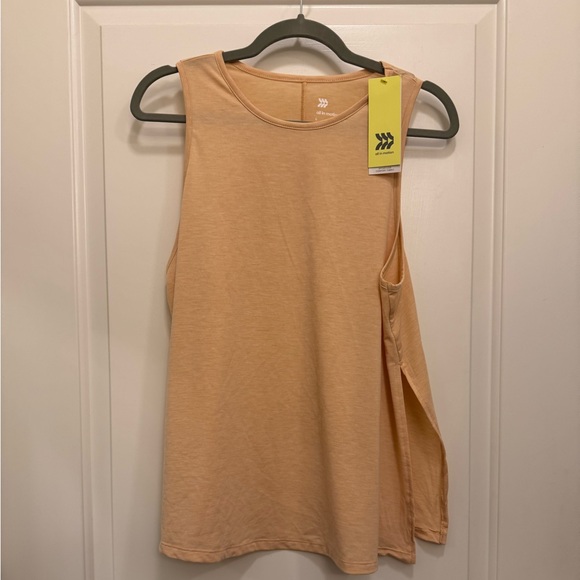 All in Motion Womens Active Tank Top XXL Yellow Tank Top NWT Athletic Quick dry - Picture 1 of 7